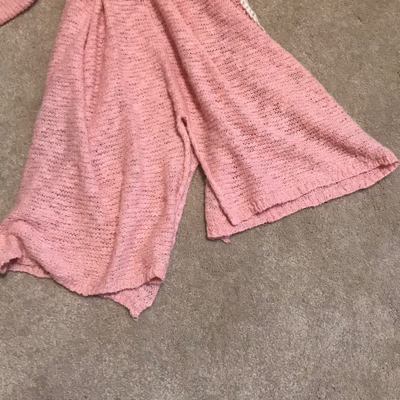 Mossimo Sweater - Picture 5 of 5